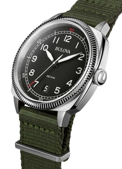 ブローバ BULOVA MENS MILITARY UHF BLACK GREEN WATCH BL 96B229 ミリタリー メンズ腕時計